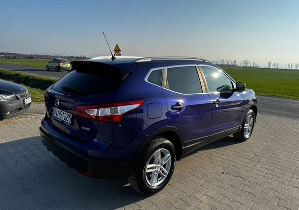 Nissan Qashqai cena 49999 przebieg: 200000, rok produkcji 2014 z Poddębice małe 562